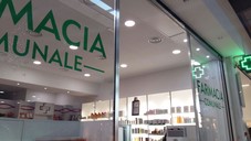 Farmacia comunale Auchan vista esterna Farmacia comunale Auchan vista esterna